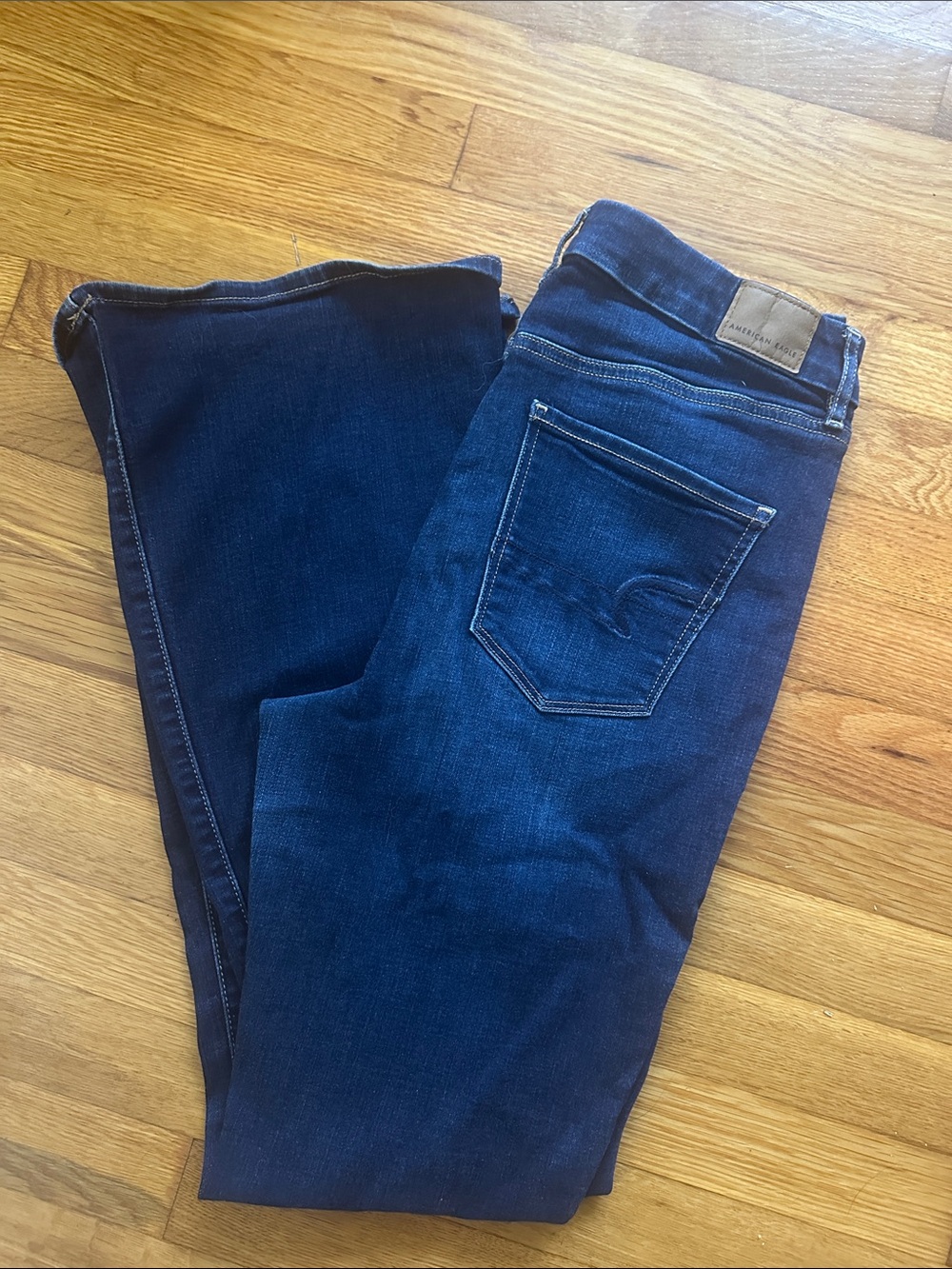 American Eagle Outfitters Curvy Super Hi - Rise Flare Jeans